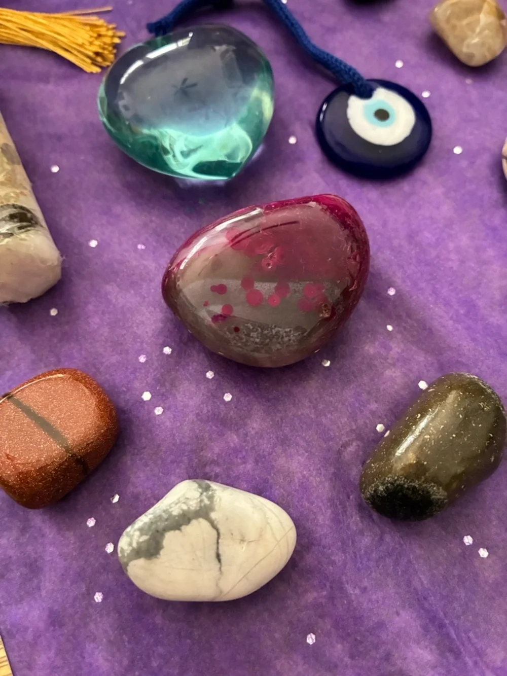 🔮 19 Piece Tarot Cards and Crystal Gift Box - 3 New Tarot Cards, 10 Crystals! ⚡️ - Picture 15 of 15